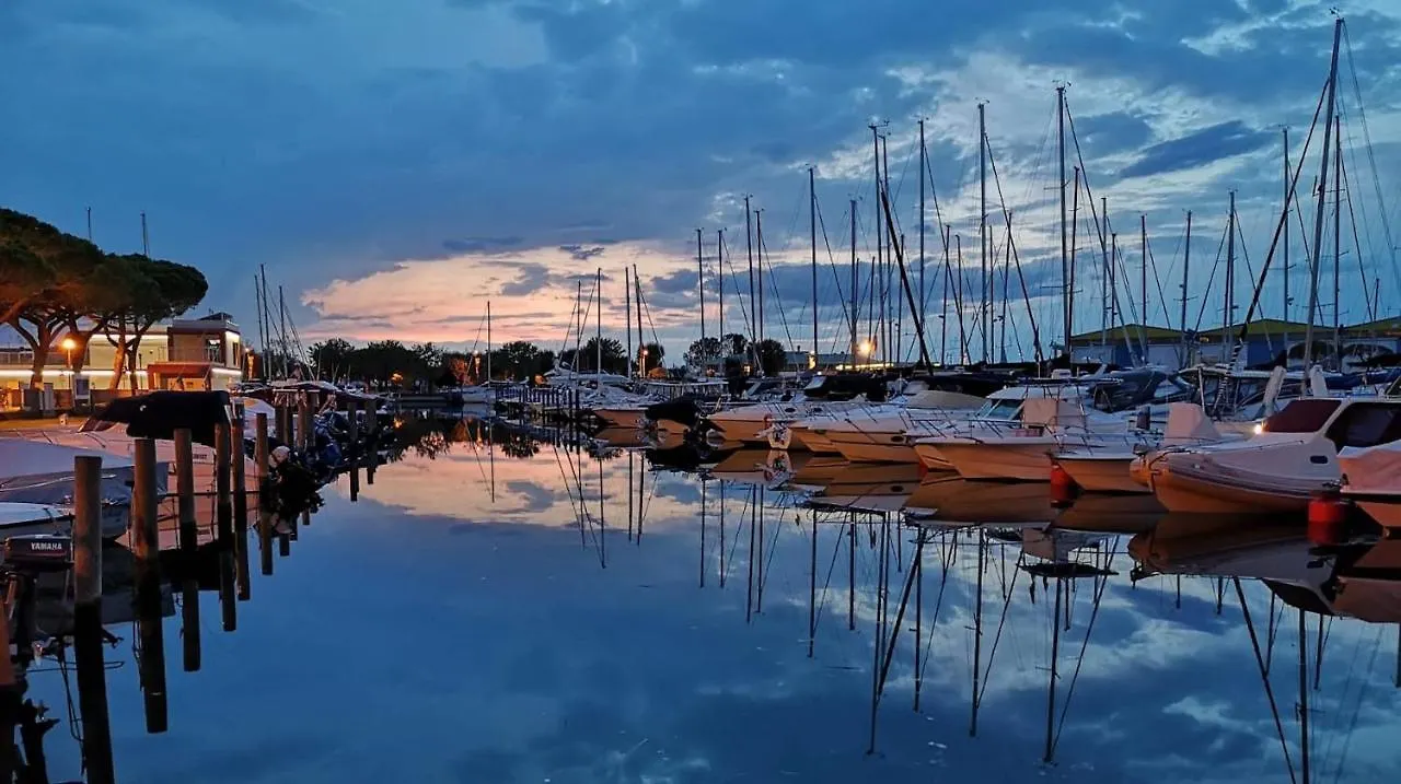 Studio For 4 People With Terrace-Beahost Rentals Porto Santa Margherita di Caorle 0*,